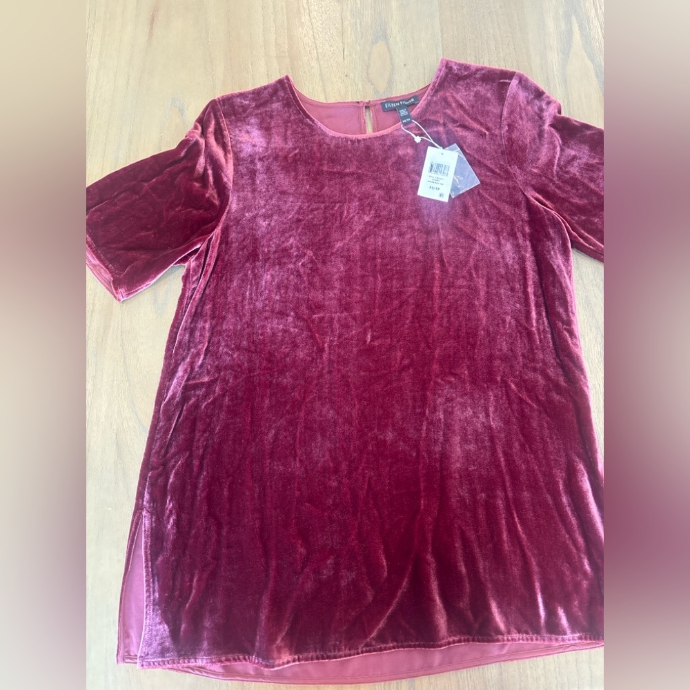Eileen Fisher NWT Velvet Box Top XS Dark Maroon Round Neck